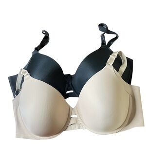 Warner's Smooth T-Shirt Bras in Black & Nude lot of 2 40C
